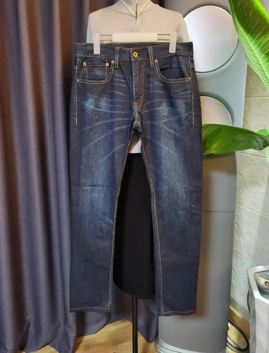 32.(새컨디션)Levi's 리바이스 511 워싱 청바지